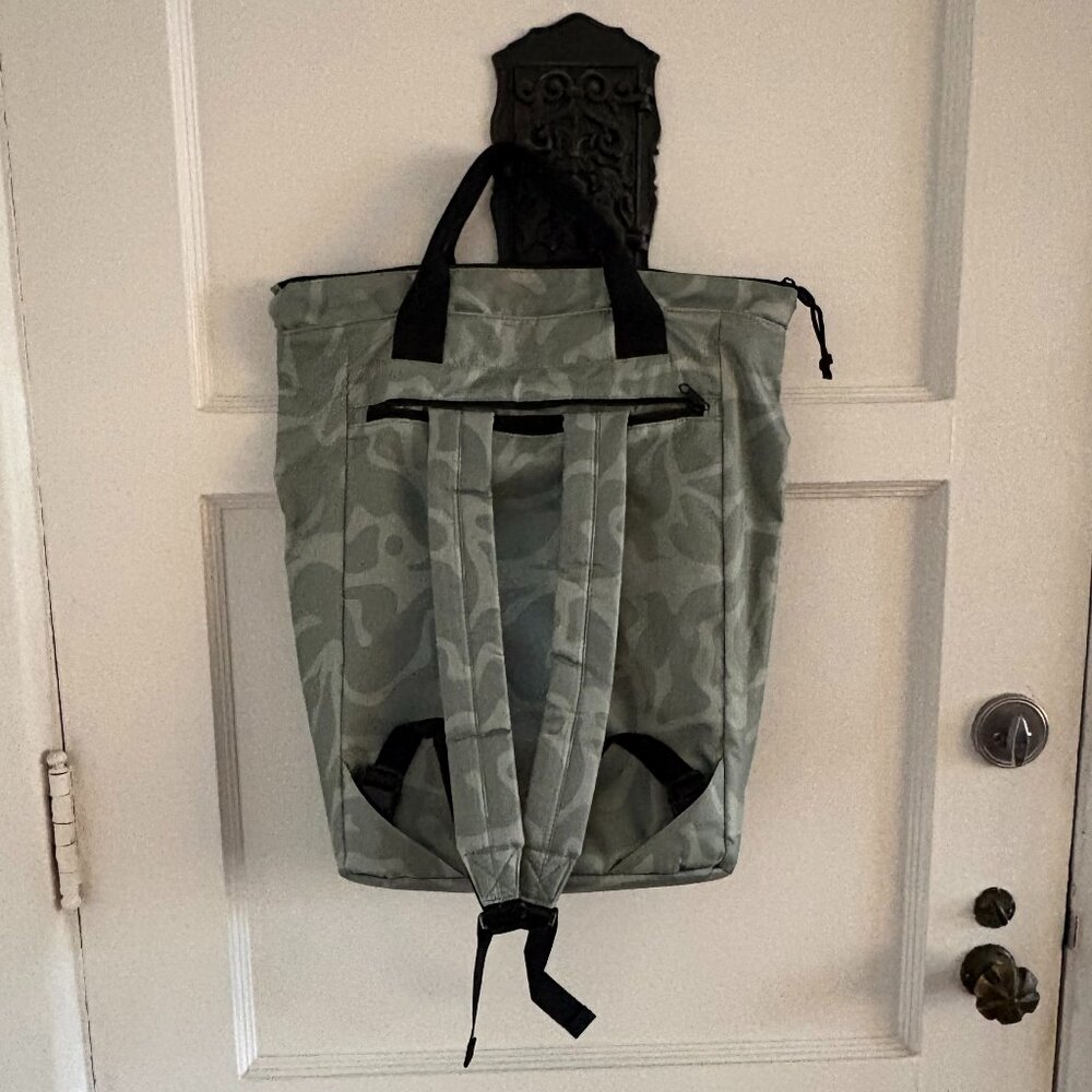 Parra Bird Camo Tote Bag | Amazing + Versatile | Backpack or Tote - Picture 3 of 5